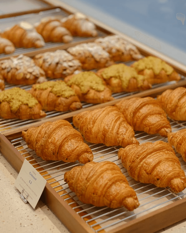 Surprise Pastry Box