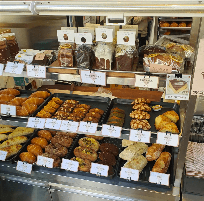 Brownpot Bakery Cafe